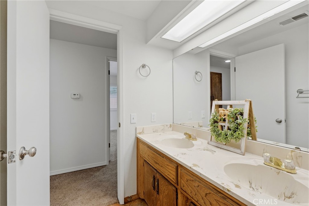 15126 Avenue 312, Visalia, CA 93292