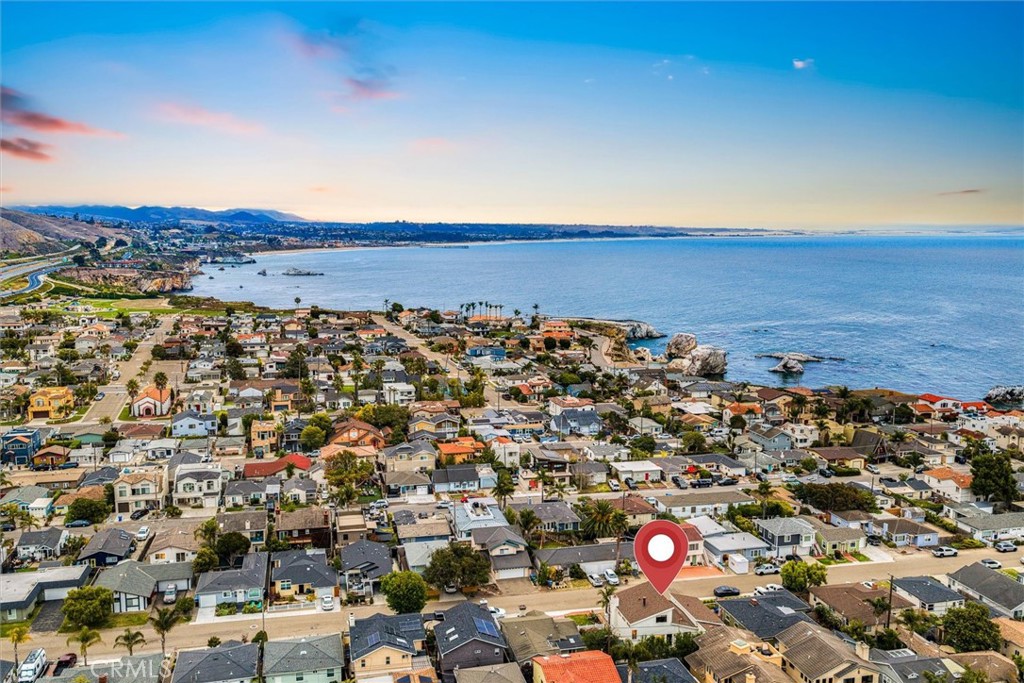 250 Castaic Ave, Pismo Beach, CA 93449