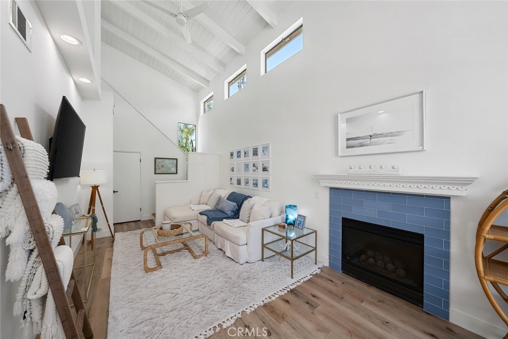 250 Castaic Ave, Pismo Beach, CA 93449
