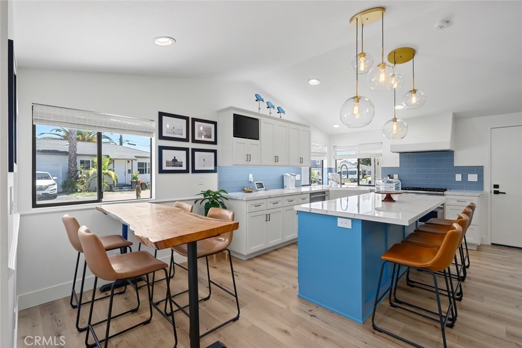 250 Castaic Ave, Pismo Beach, CA 93449