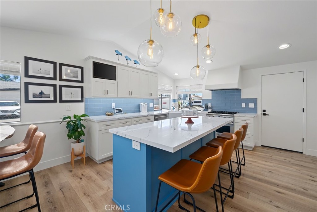 250 Castaic Ave, Pismo Beach, CA 93449