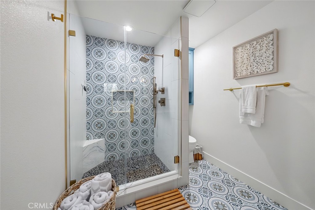 250 Castaic Ave, Pismo Beach, CA 93449