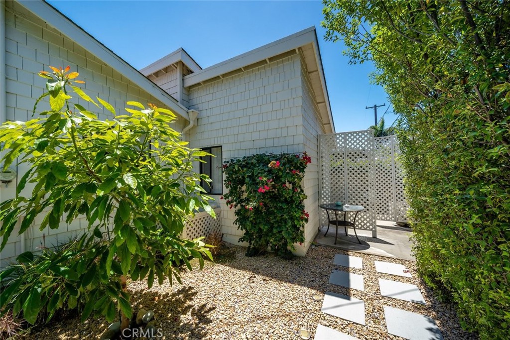 250 Castaic Ave, Pismo Beach, CA 93449