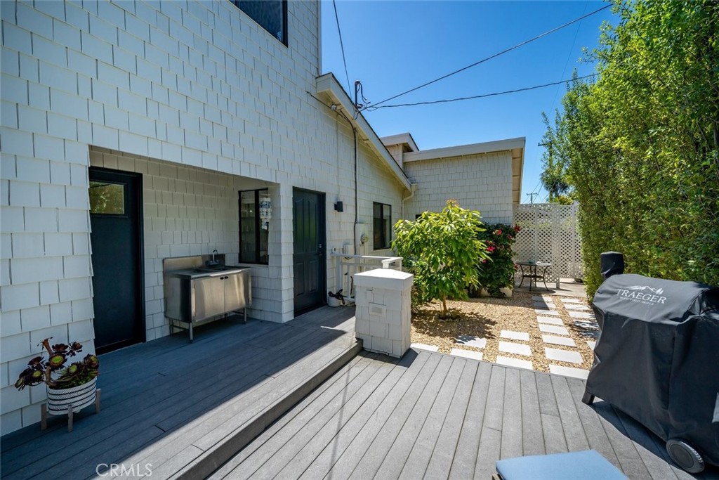 250 Castaic Ave, Pismo Beach, CA 93449
