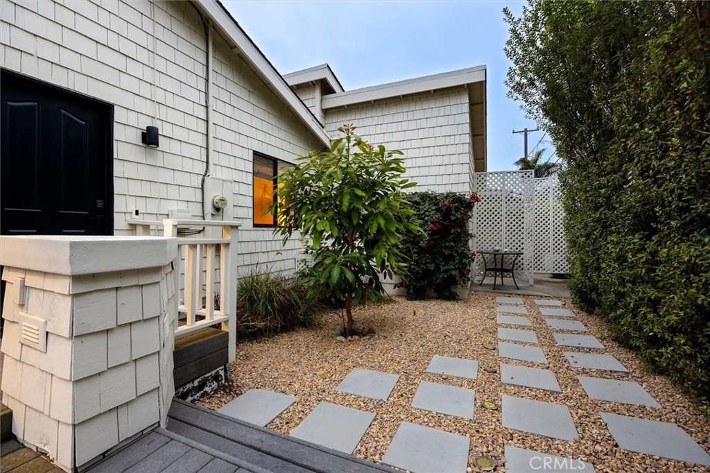 250 Castaic Ave, Pismo Beach, CA 93449