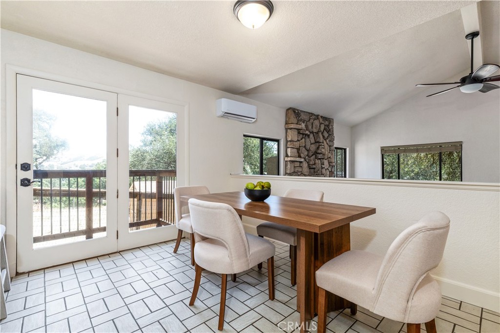 9275 Curbaril, Atascadero, CA 93422