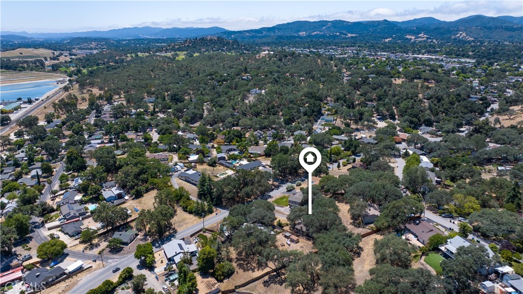 9275 Curbaril, Atascadero, CA 93422