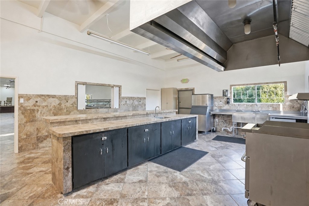 1338 Atascadero Rd, Morro Bay, CA 93442