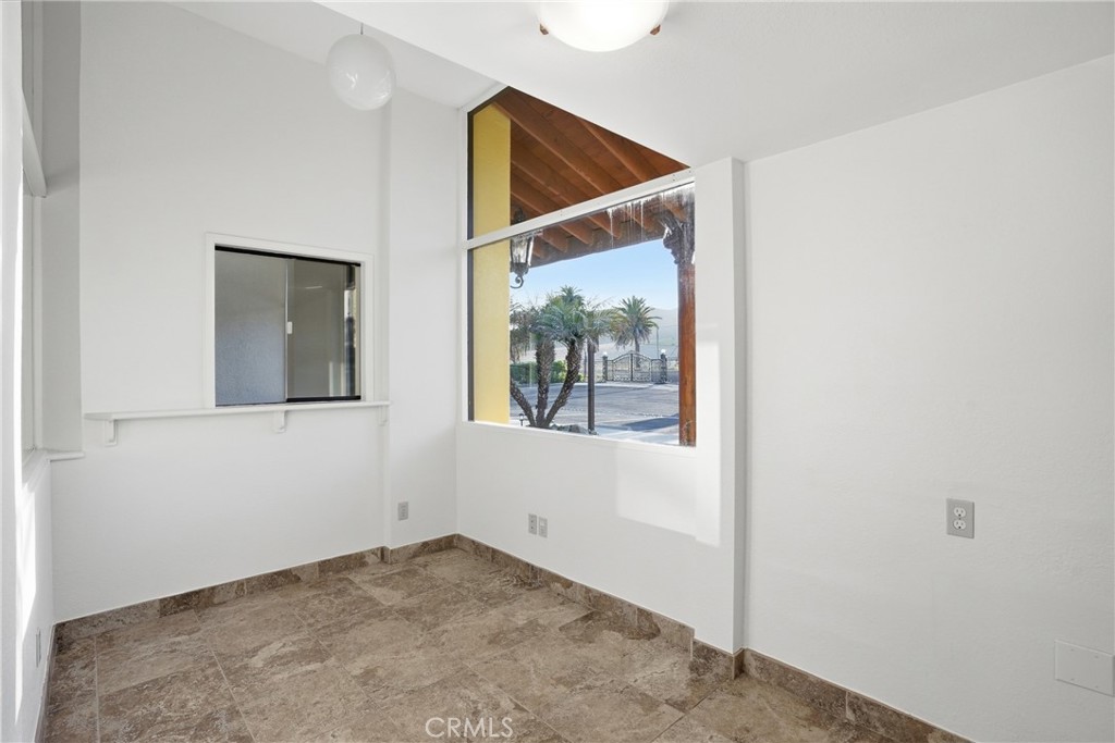 1338 Atascadero Rd, Morro Bay, CA 93442