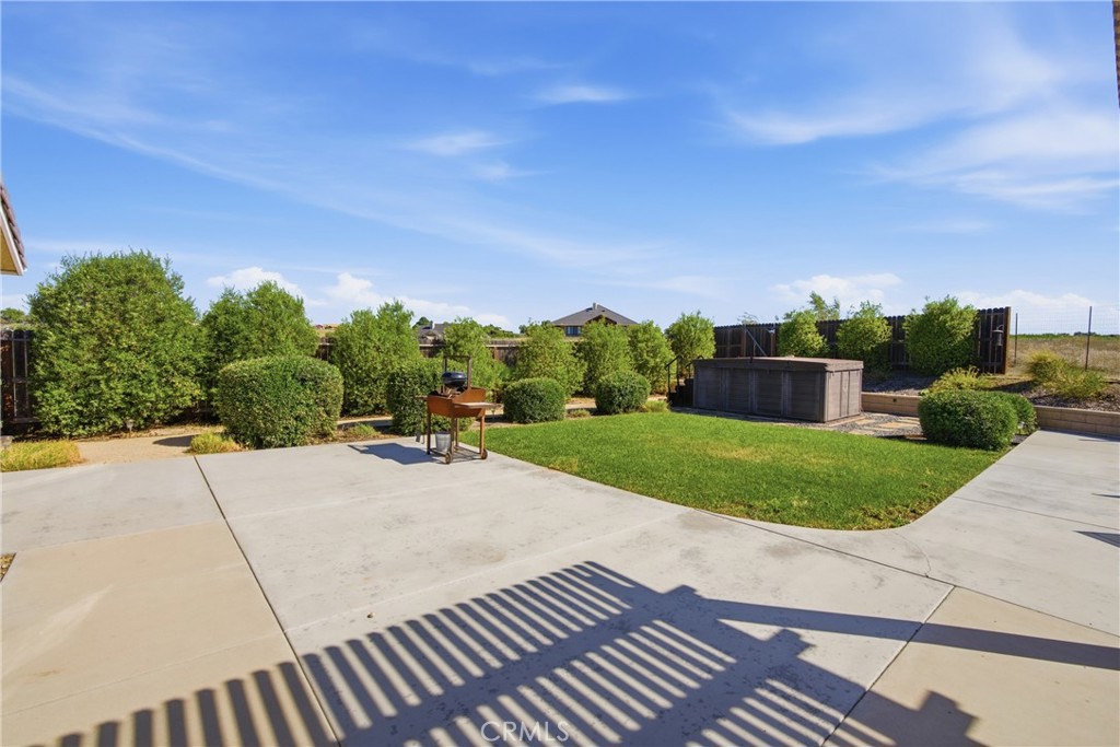 8020 Baron, Paso Robles, CA 93446