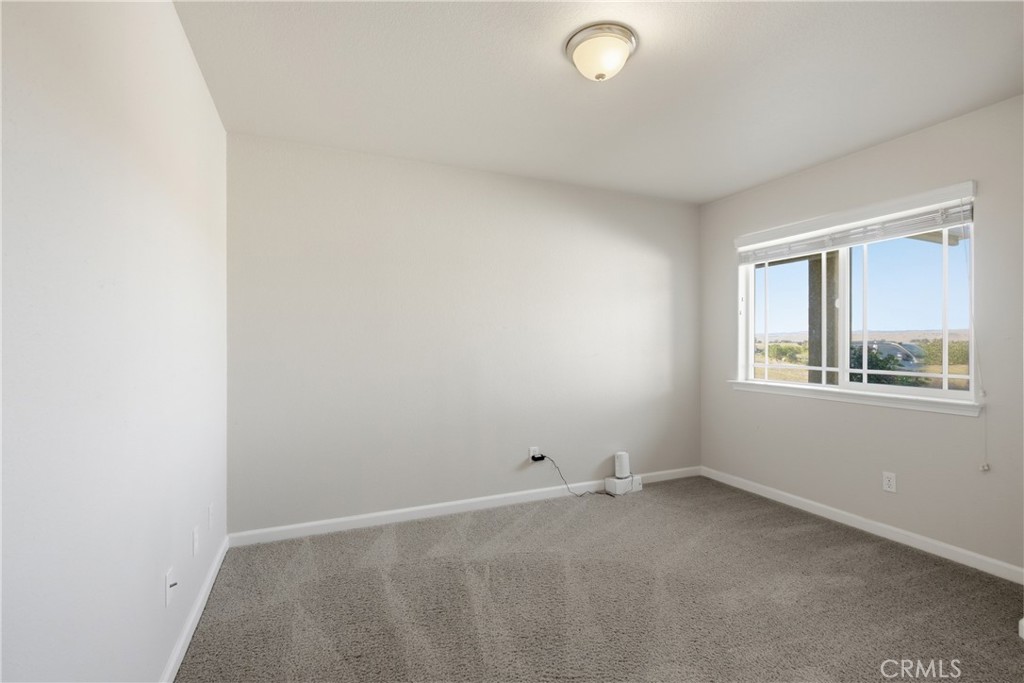 8020 Baron, Paso Robles, CA 93446