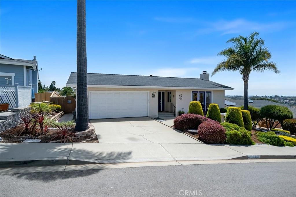 120 Surf St., Pismo Beach, CA 93449