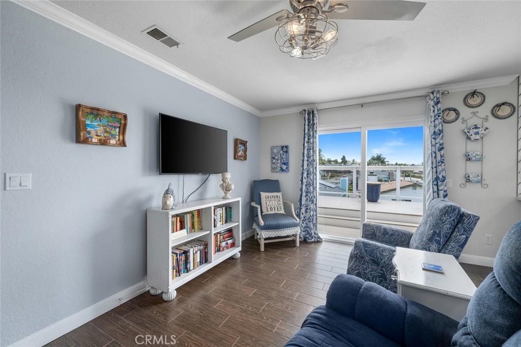 120 Surf St., Pismo Beach, CA 93449