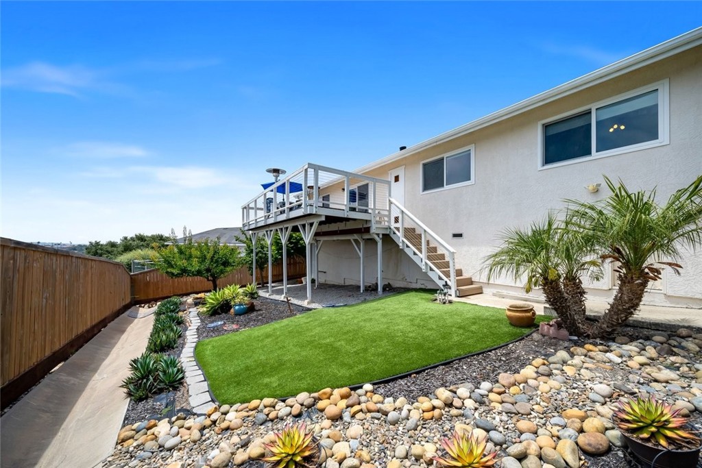 120 Surf St., Pismo Beach, CA 93449