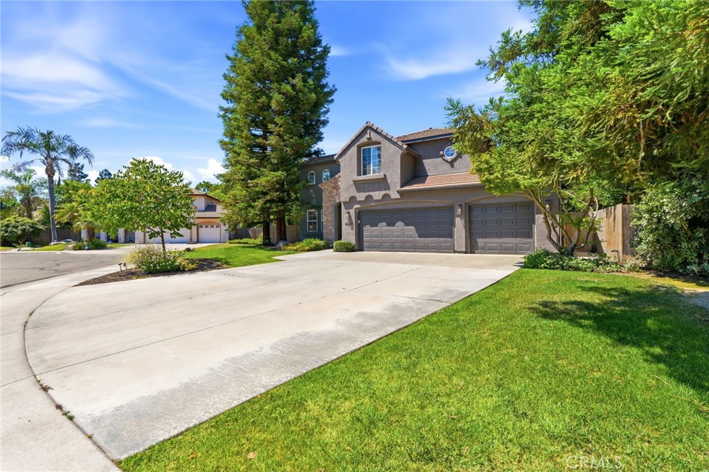4826 W Ceres Ct, Visalia, CA 93291