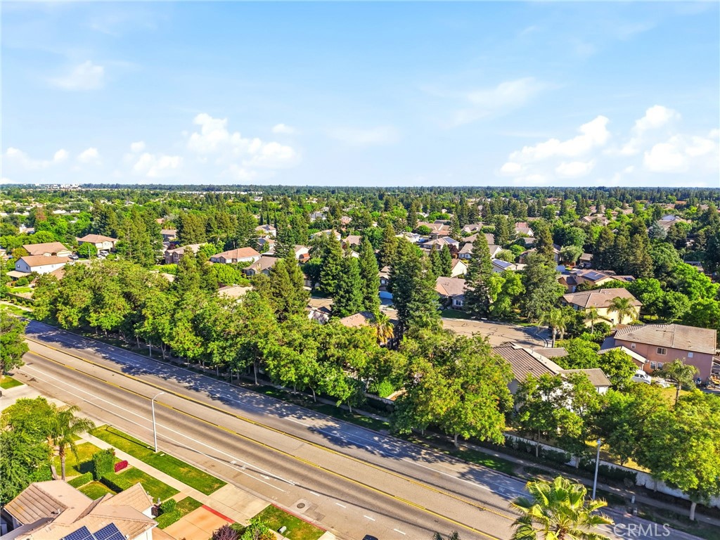4826 W Ceres Ct, Visalia, CA 93291