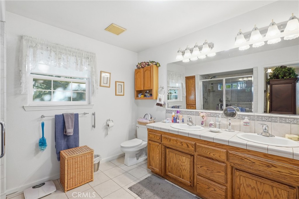 510 Grand Canyon Dr, Paso Robles, CA 93446