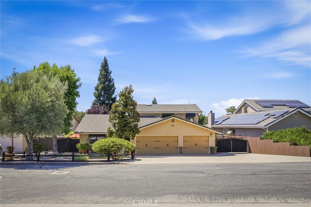 1695 Southfork, Paso Robles, CA 93446