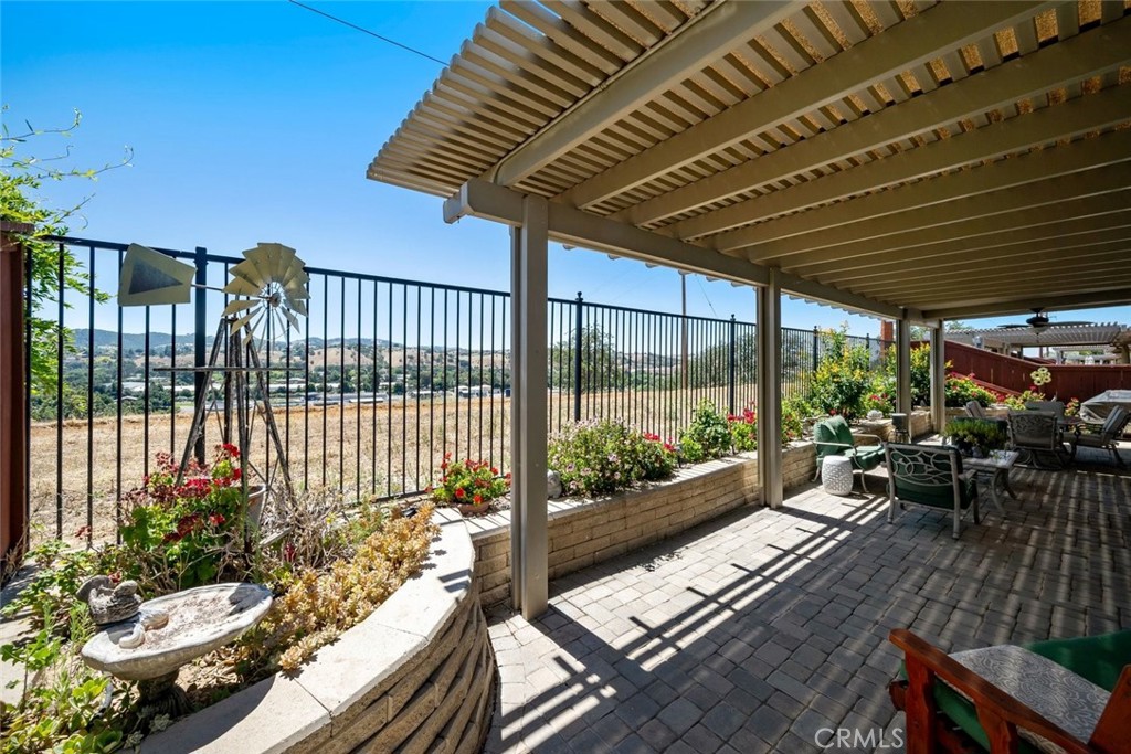 2441 Traditions Loop, Paso Robles, CA 93446