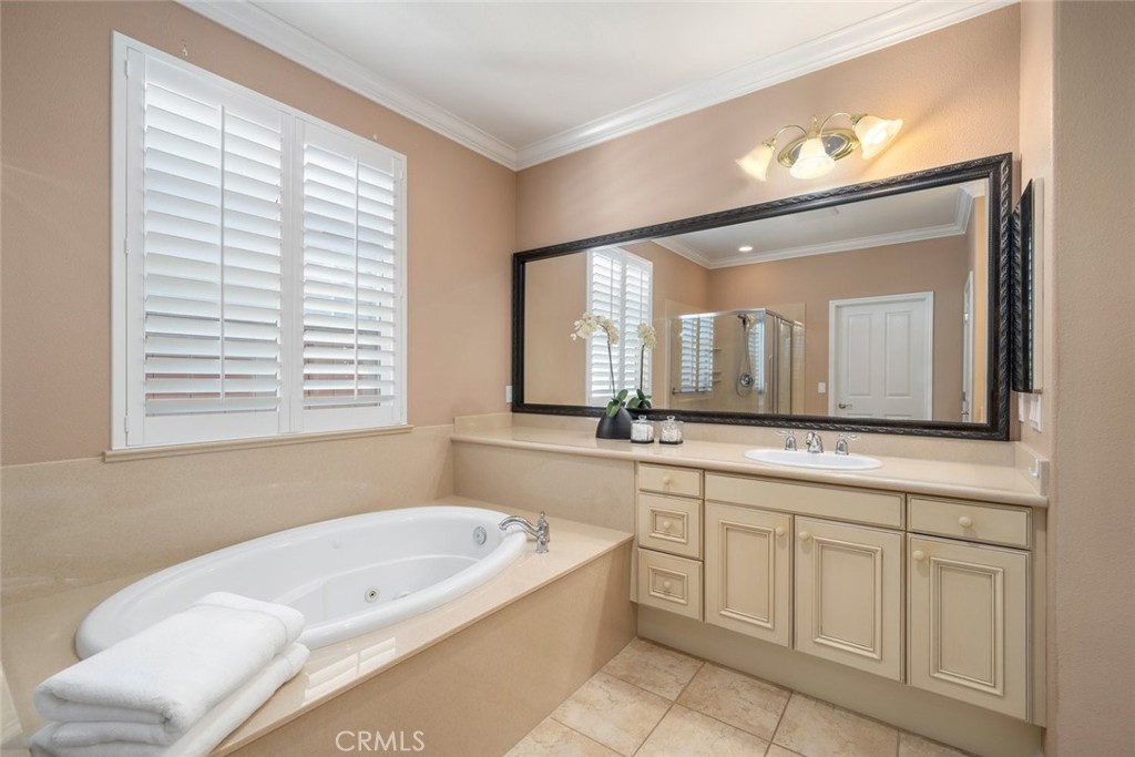 2441 Traditions Loop, Paso Robles, CA 93446