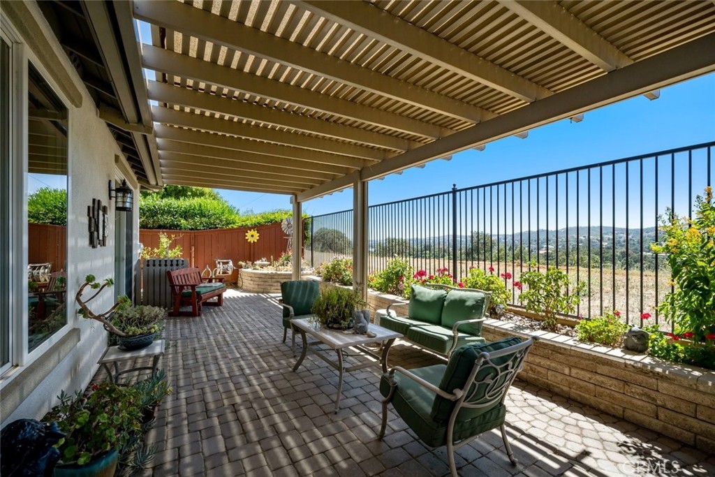 2441 Traditions Loop, Paso Robles, CA 93446