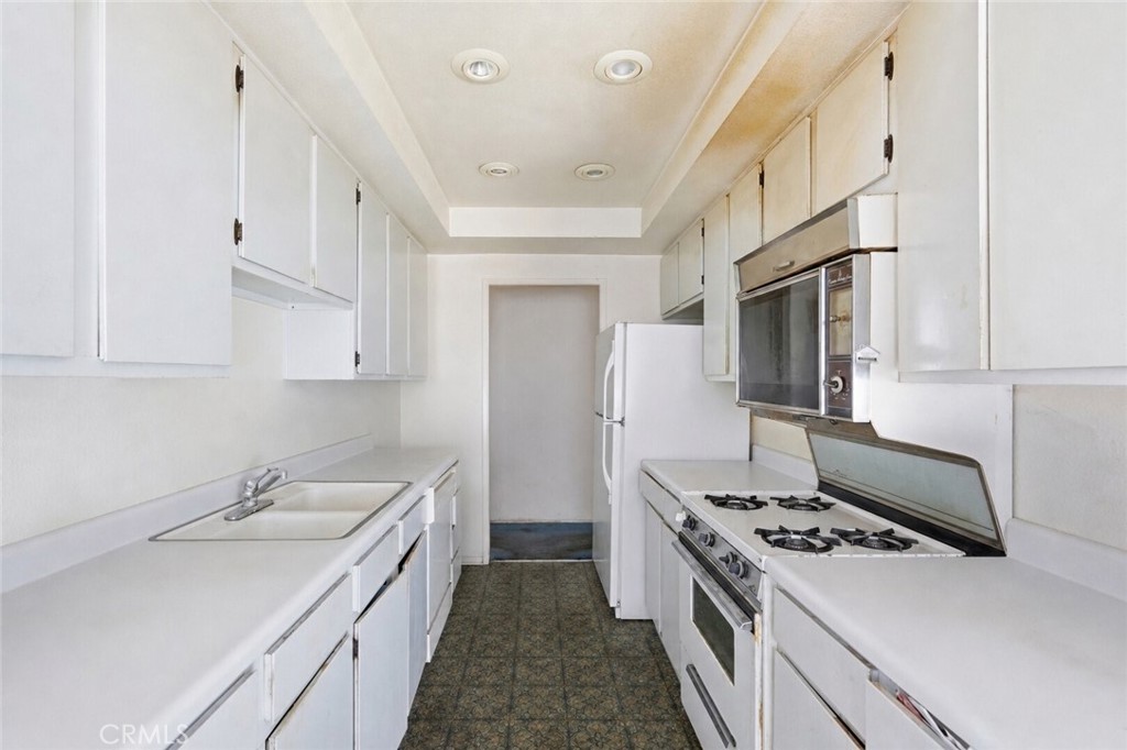 67 Contenta Ct, San Luis Obispo, CA 93401