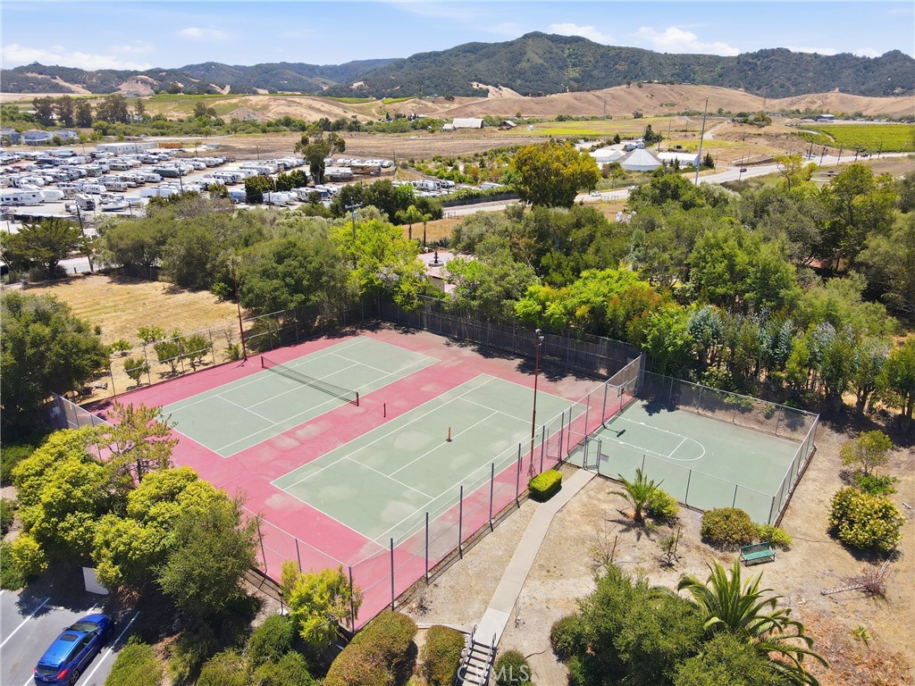 67 Contenta Ct, San Luis Obispo, CA 93401