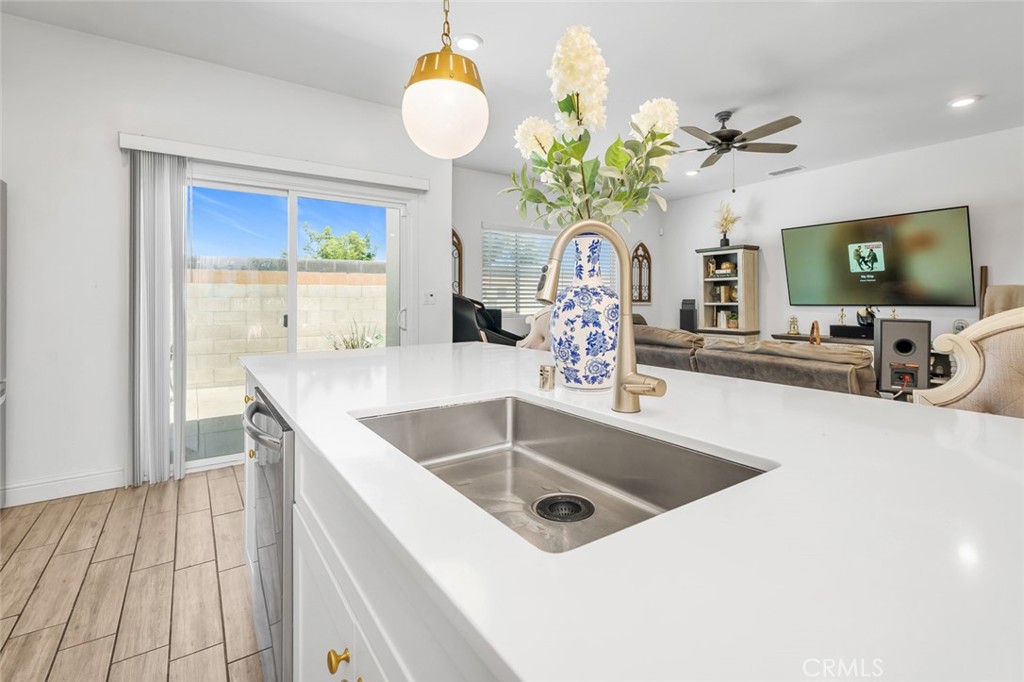 3309 Twin Knolls, Shafter, CA 93263