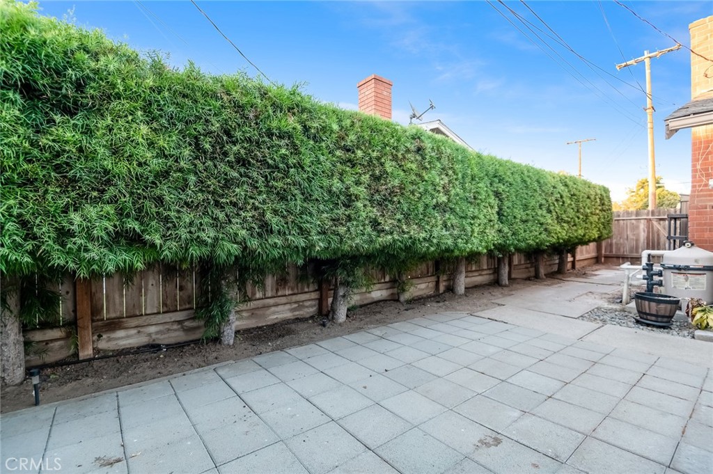 1237 S Clover, Visalia, CA 93277