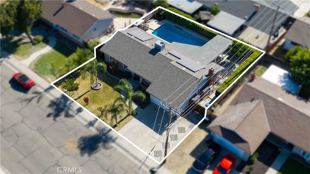1237 S Clover, Visalia, CA 93277