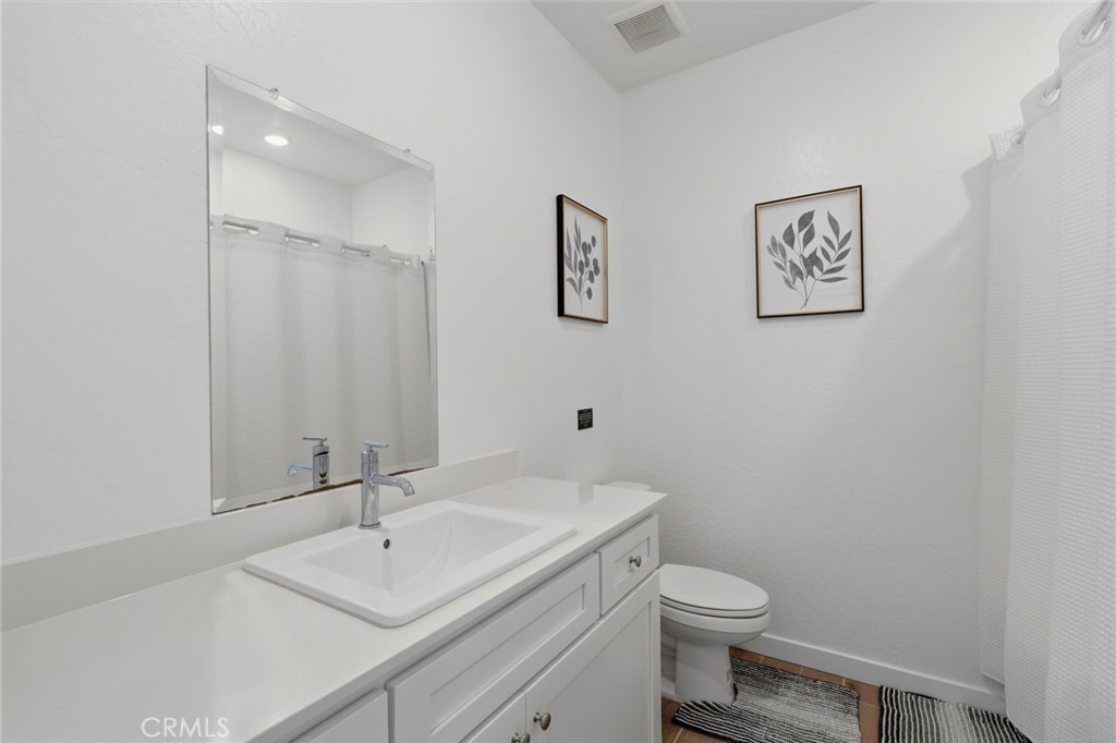 530 Baylor, Lemoore, CA 93245