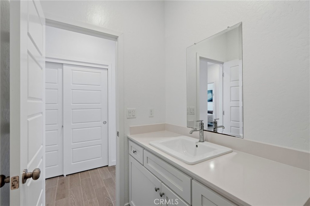 530 Baylor, Lemoore, CA 93245