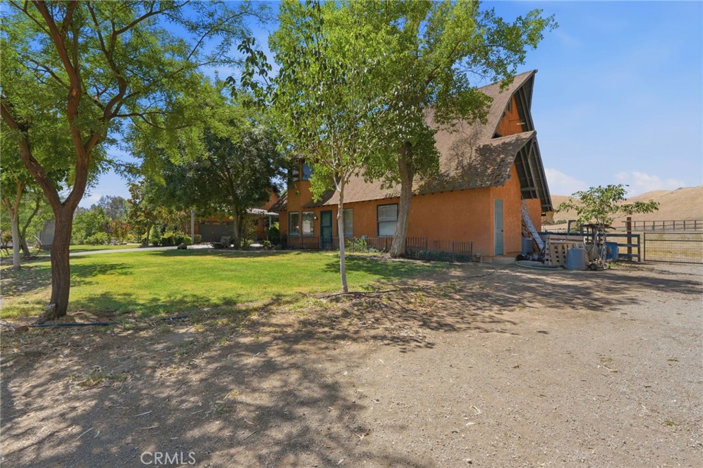 31061 Palm, Exeter, CA 93221