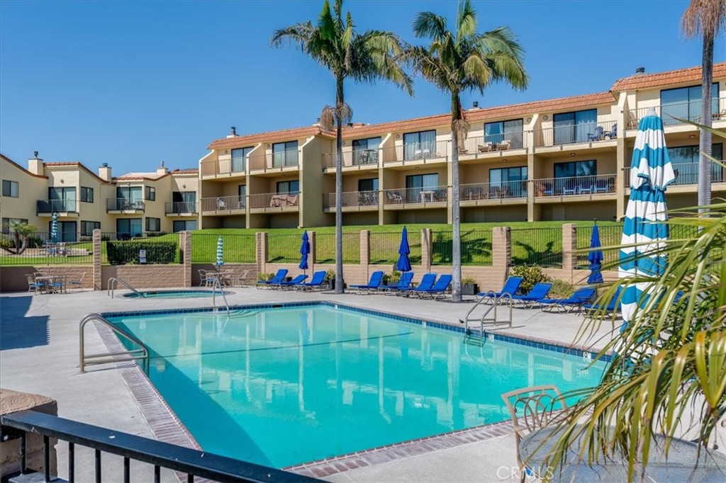 100 Pismo Ave #143, Pismo Beach, CA 93449