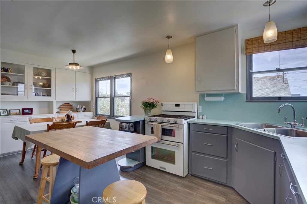 953 Anchor St, Morro Bay, CA 93442