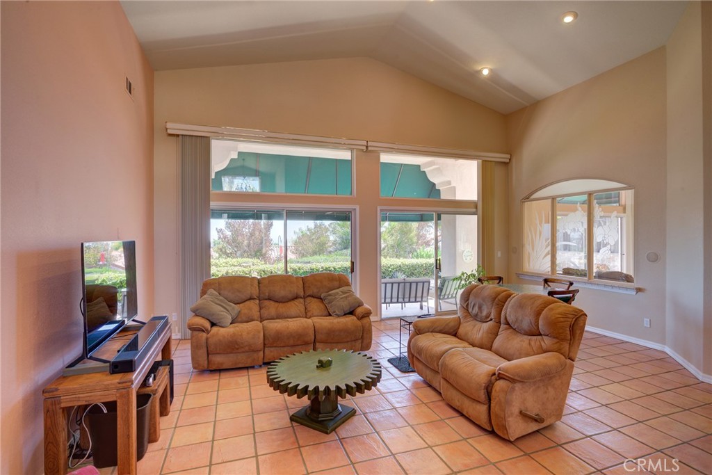 75 Valley View, Pismo Beach, CA 93449