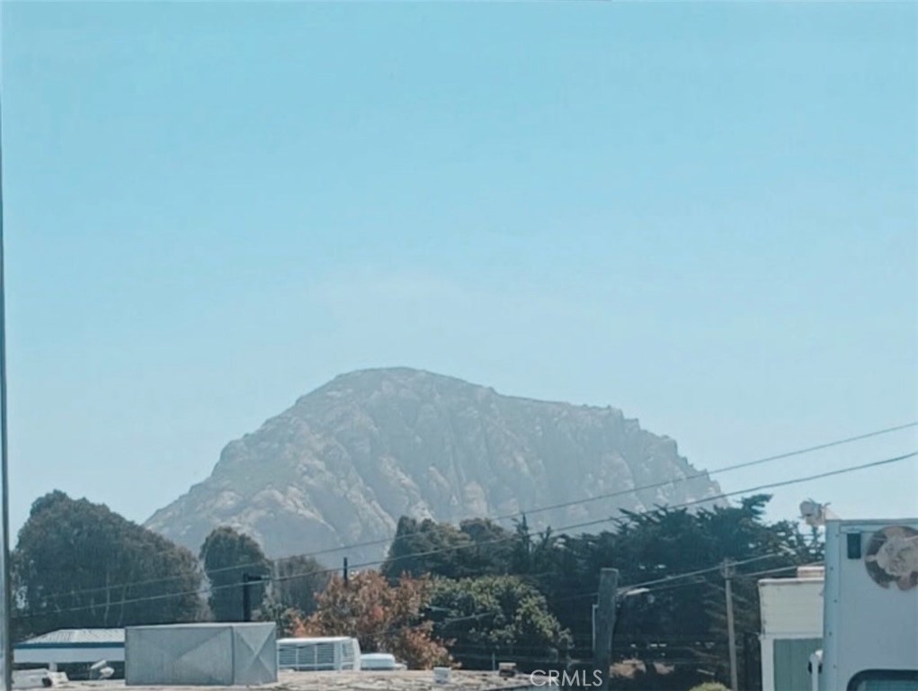 495 4 Atascadero Rd, Morro Bay, CA 93442