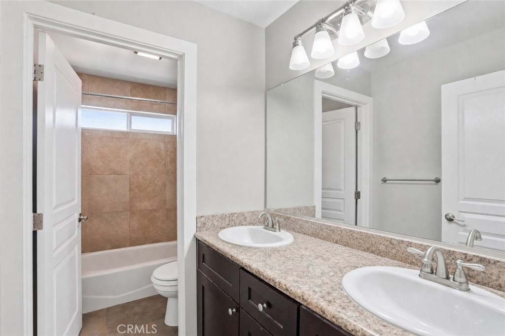 2039 Vista Oaks Way, Paso Robles, CA 93446