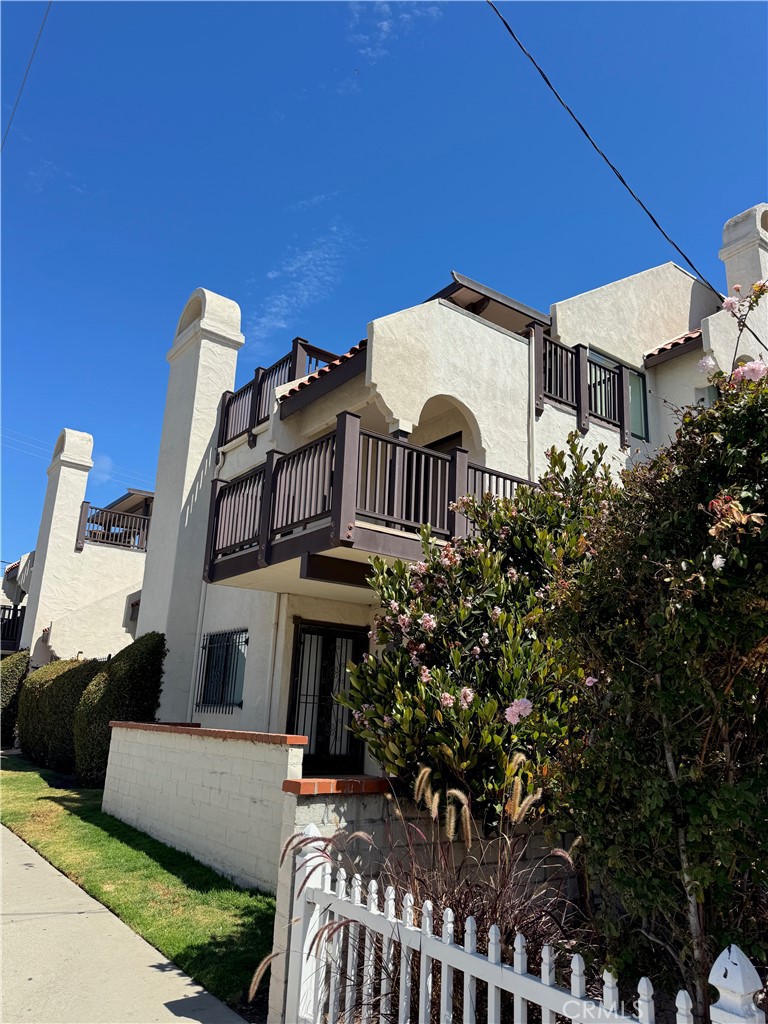 214 Stimson Avenue, Pismo Beach, CA 93449