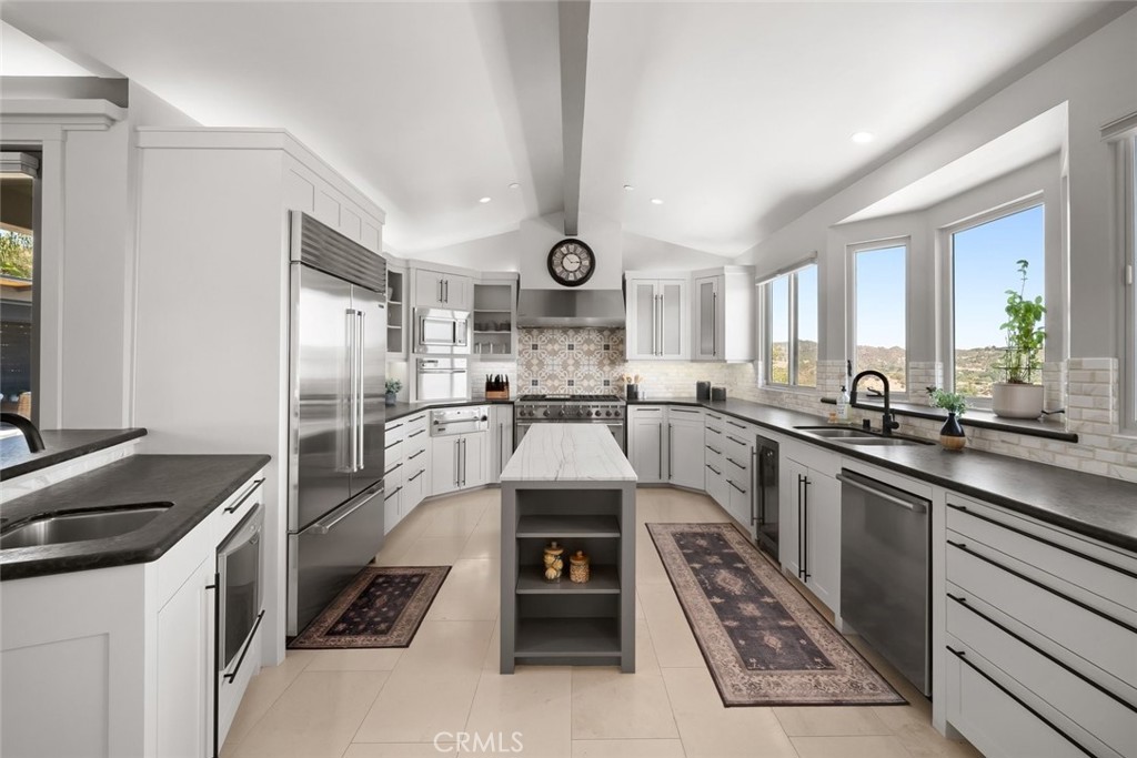 850 Bassi Dr., San Luis Obispo, CA 93405