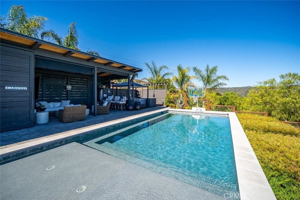 850 Bassi Dr., San Luis Obispo, CA 93405