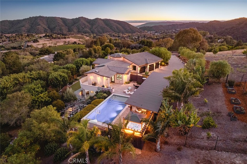 850 Bassi Dr., San Luis Obispo, CA 93405