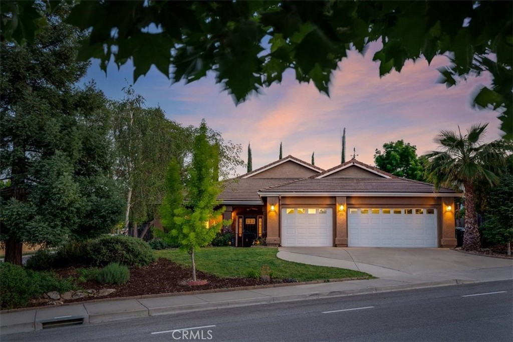 322 Montebello Oaks, Paso Robles, CA 93446