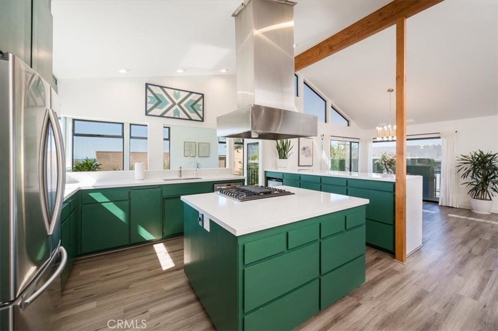 365 Bristol St, Cambria, CA 93428