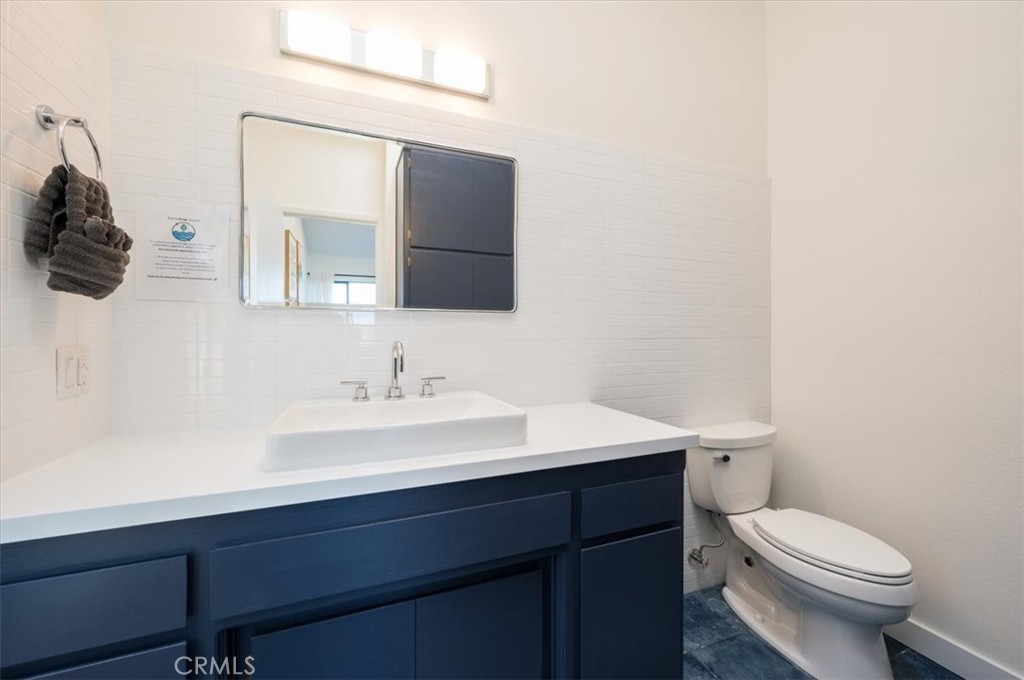 365 Bristol St, Cambria, CA 93428