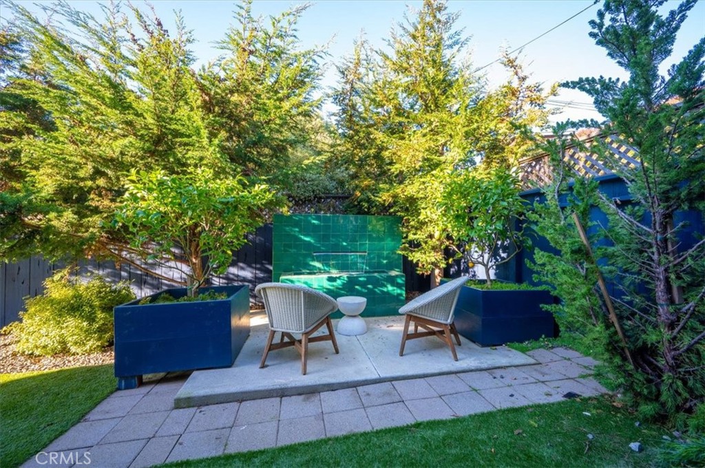 365 Bristol St, Cambria, CA 93428