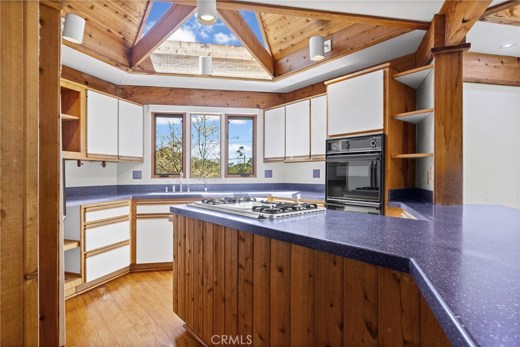 1608 Bradford Rd., Cambria, CA 93428