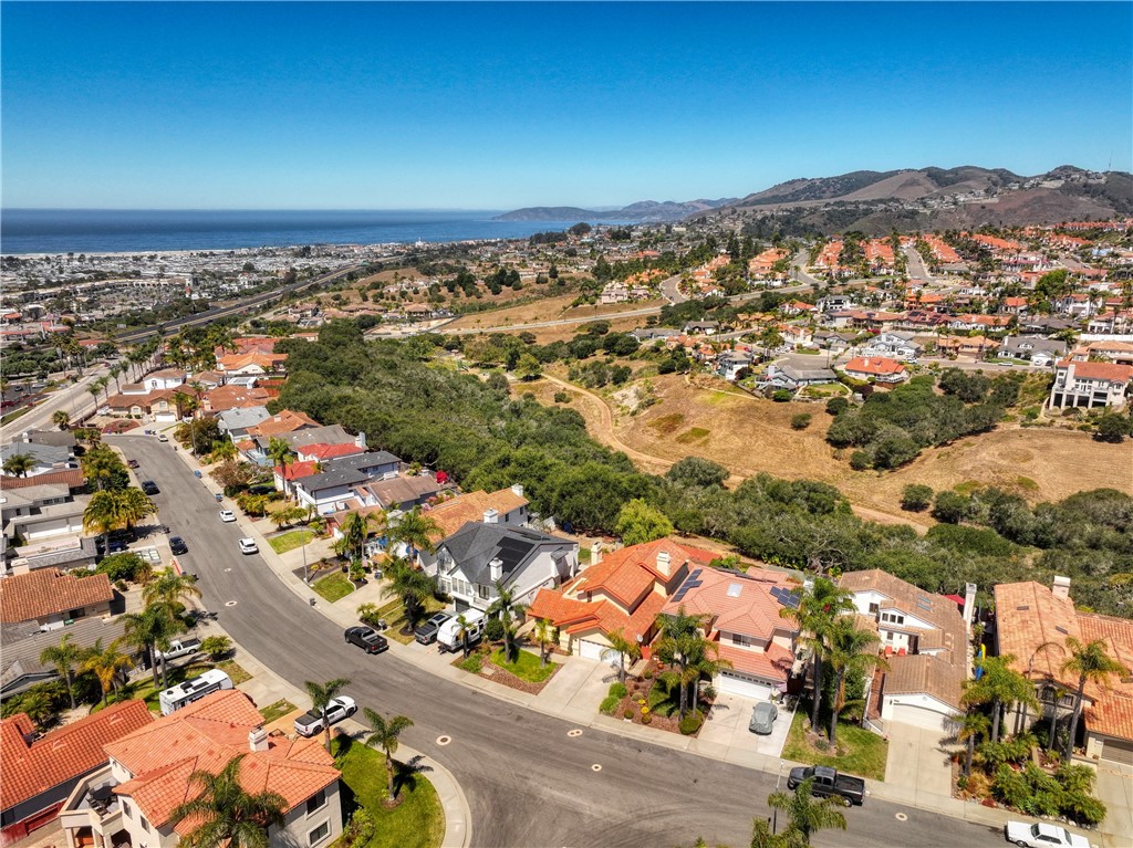 656 Shamrock, Pismo Beach, CA 93449