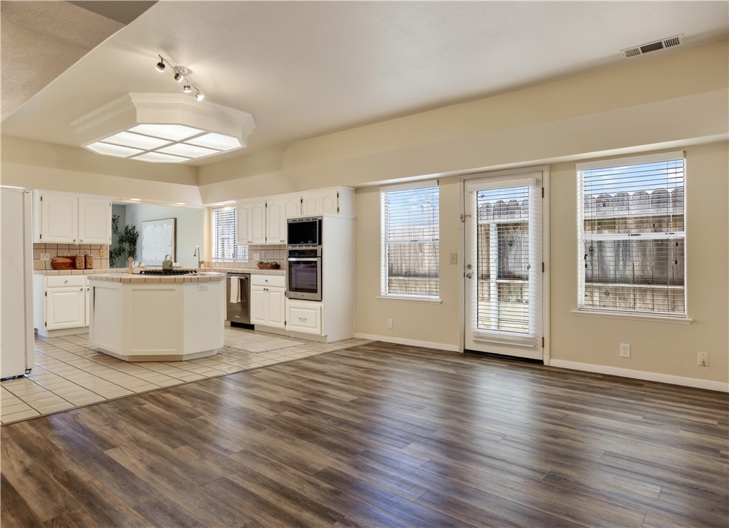 656 Shamrock, Pismo Beach, CA 93449