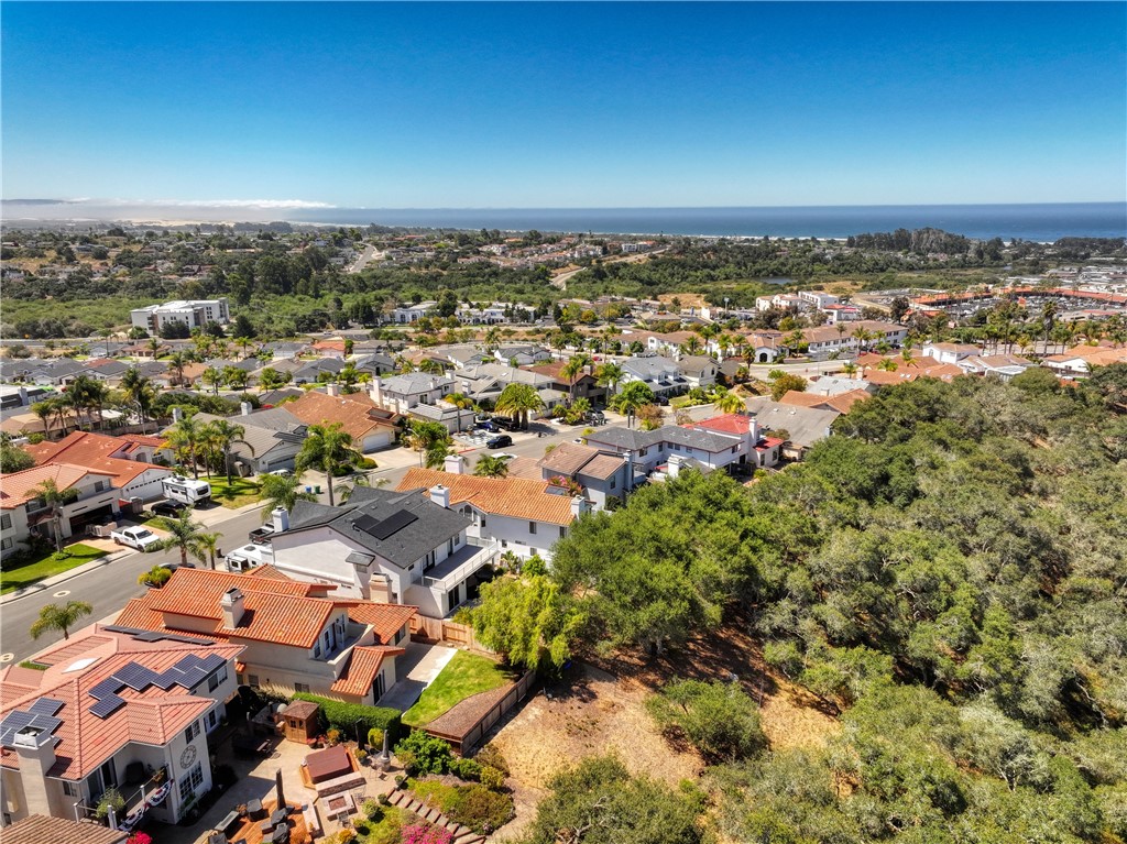 656 Shamrock, Pismo Beach, CA 93449